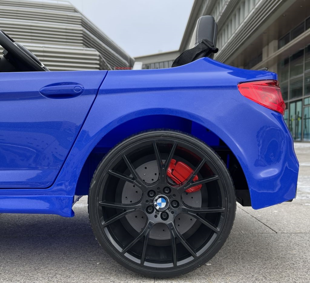 Litsenseeritud elektriline lasteauto BMW M5 Competition, 90W, 12V-14Ah, EVA rattad, nahkiste, sinine - Pilt 4
