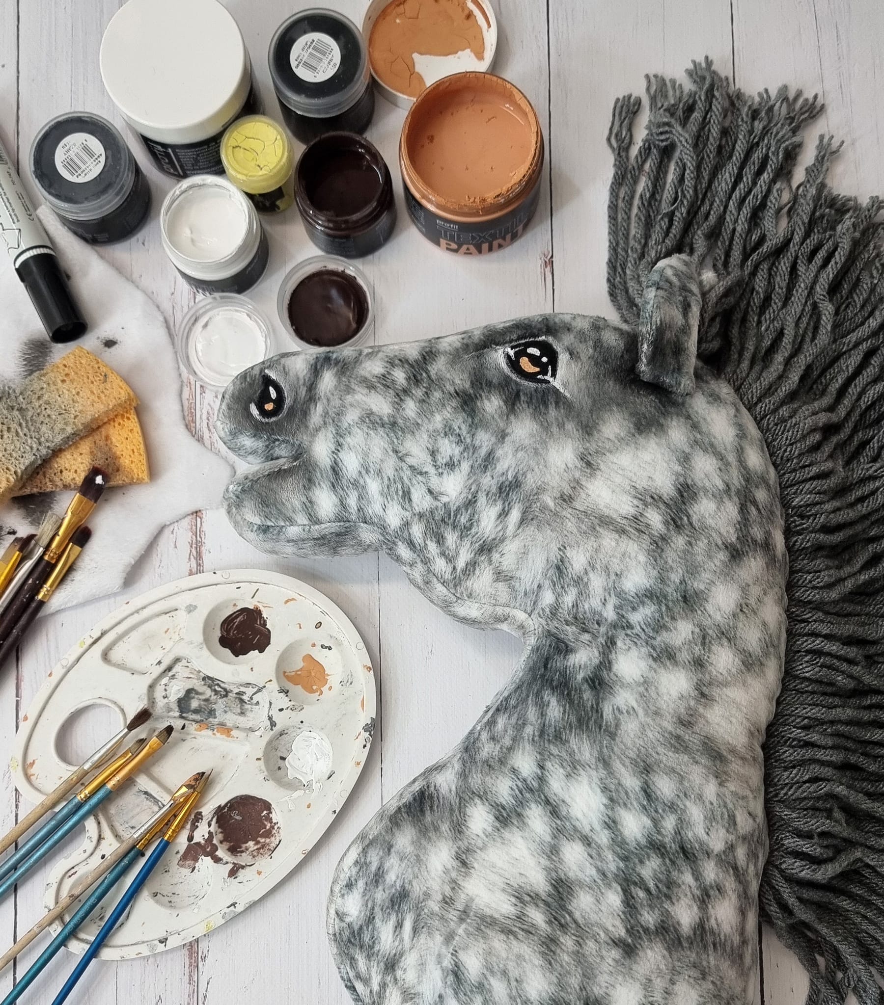 Super Hobby Horse Premium kepphobune A3 – täpiline hall - Pilt 2